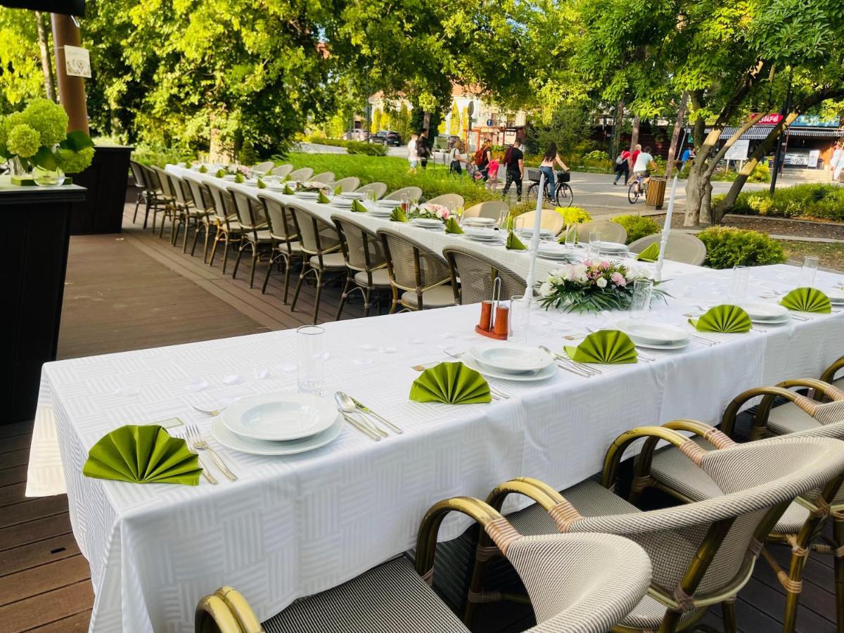 Villa Hotel Debrecen Luaran gambar