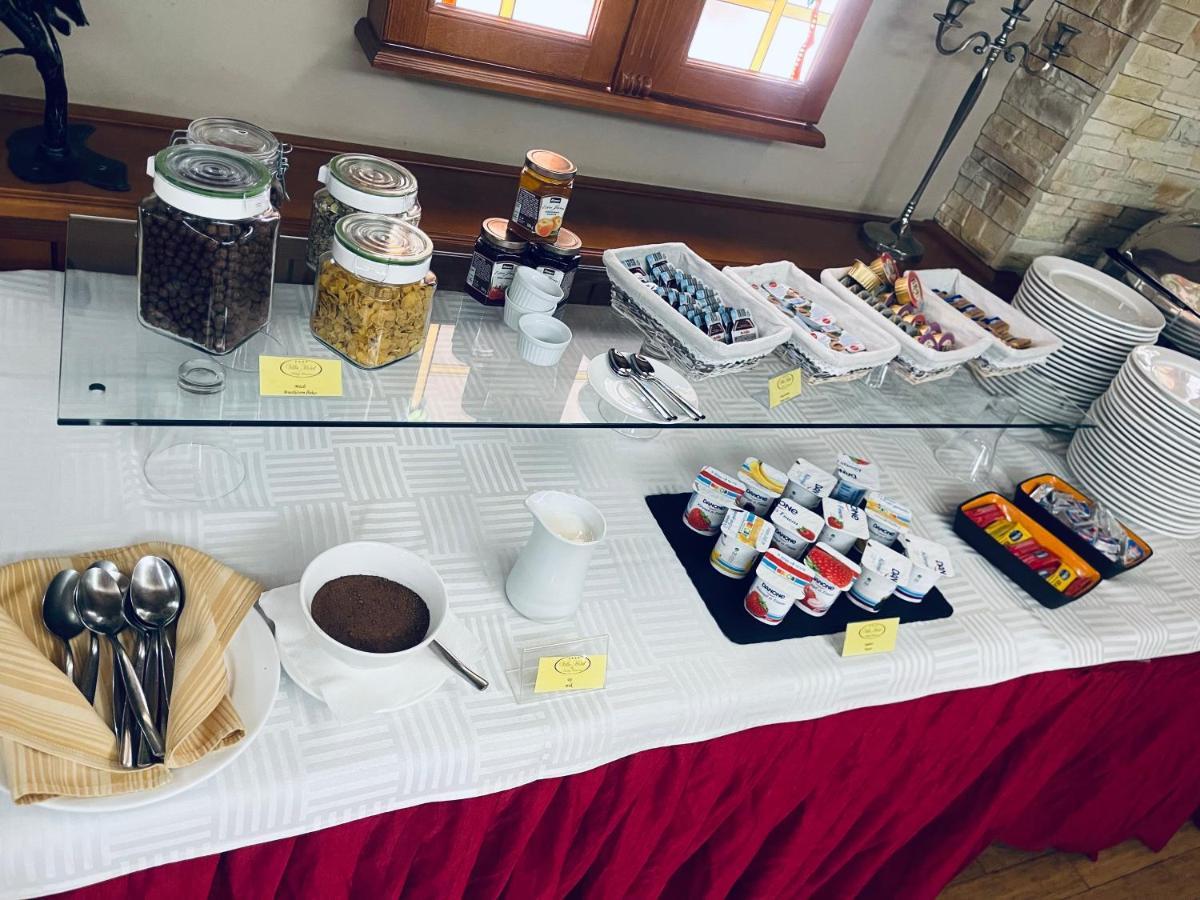 Villa Hotel Debrecen Luaran gambar
