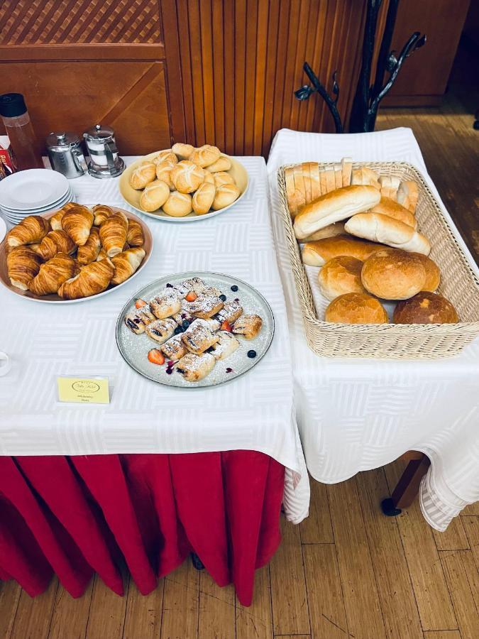 Villa Hotel Debrecen Luaran gambar