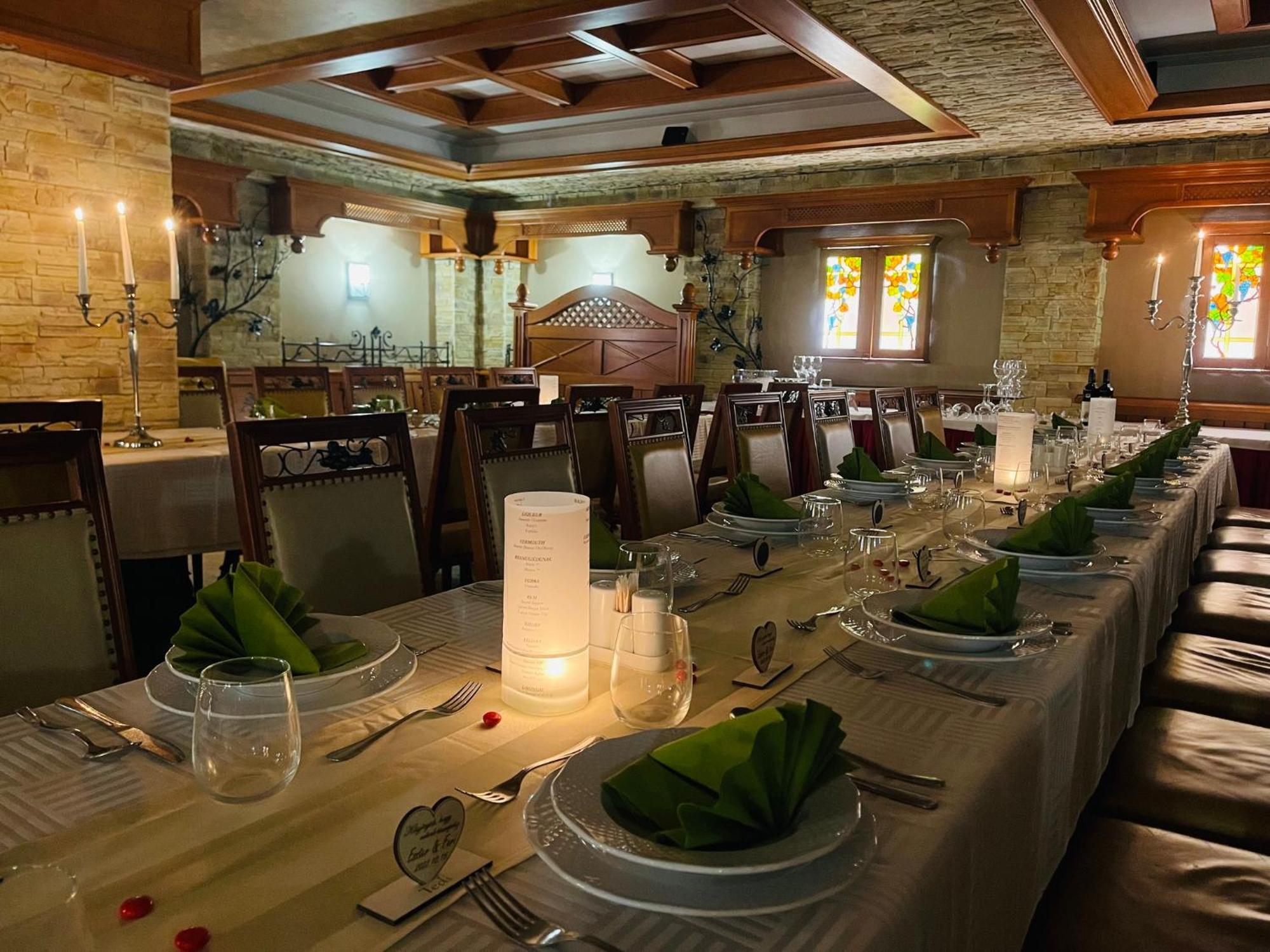 Villa Hotel Debrecen Luaran gambar